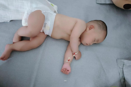澳门哭泣宝宝魔法眼泪