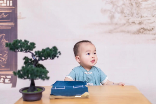 澳门宝宝喊肚子疼怎么回事